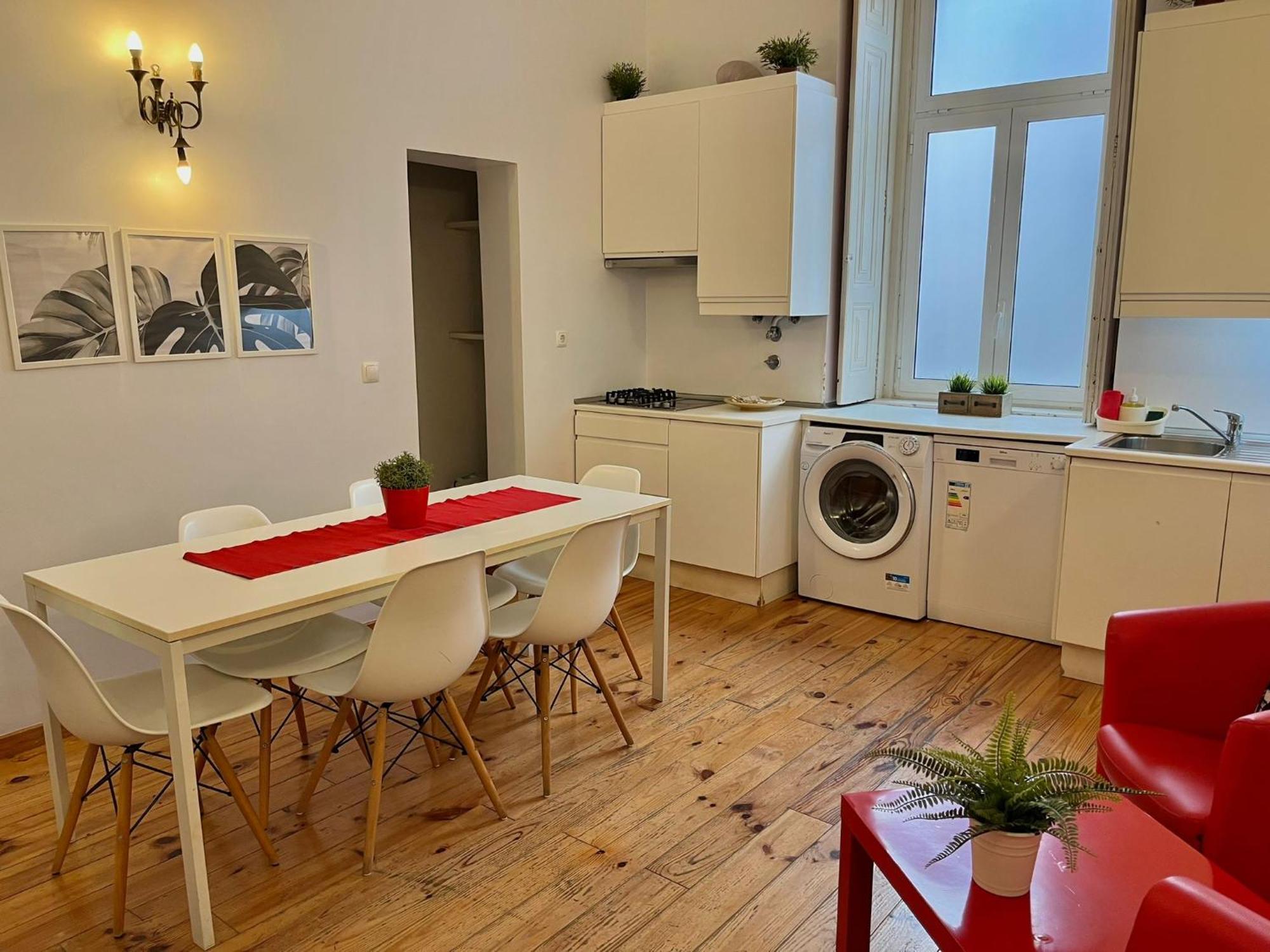 3 Bedroom, 2 Bathroom - Palma Residence ลิสบอน ภายนอก รูปภาพ