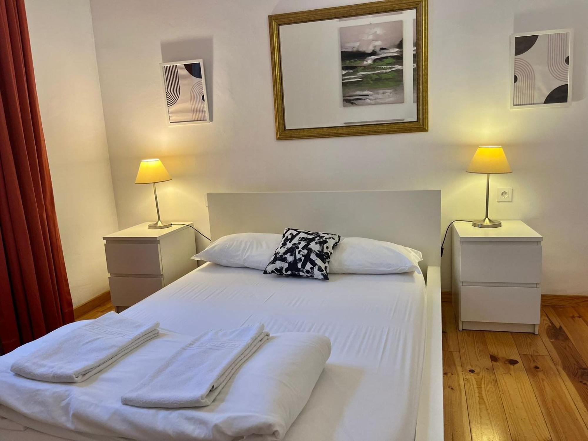 3 Bedroom, 2 Bathroom - Palma Residence ลิสบอน ภายนอก รูปภาพ